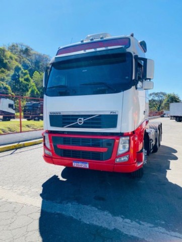 CAMINHÃO VOLVO FH 540