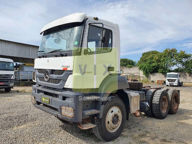 CAMINHÃO |MERCEDES BENZ | AXOR 4144 K 6X4