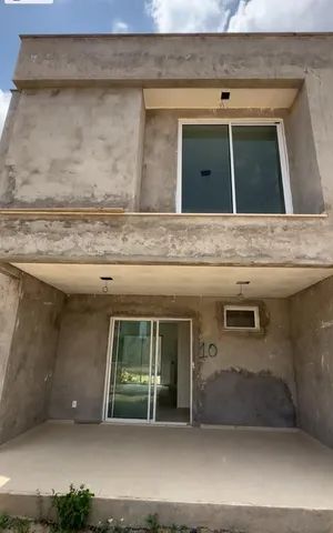 114 VENDO CASA DUPLEX COM 108M², SENDO 3 QUARTOS,3 BANHEIROS,ENTRADA FACILITADA. - Foto 3