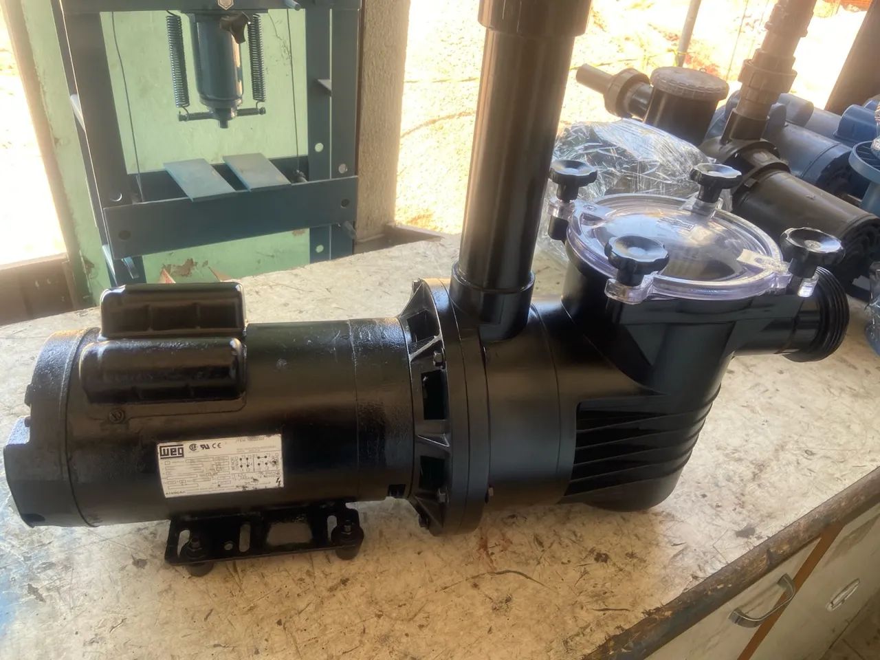 Bomba d'água para piscina Dancor/ weg 3 cv  - Foto 2