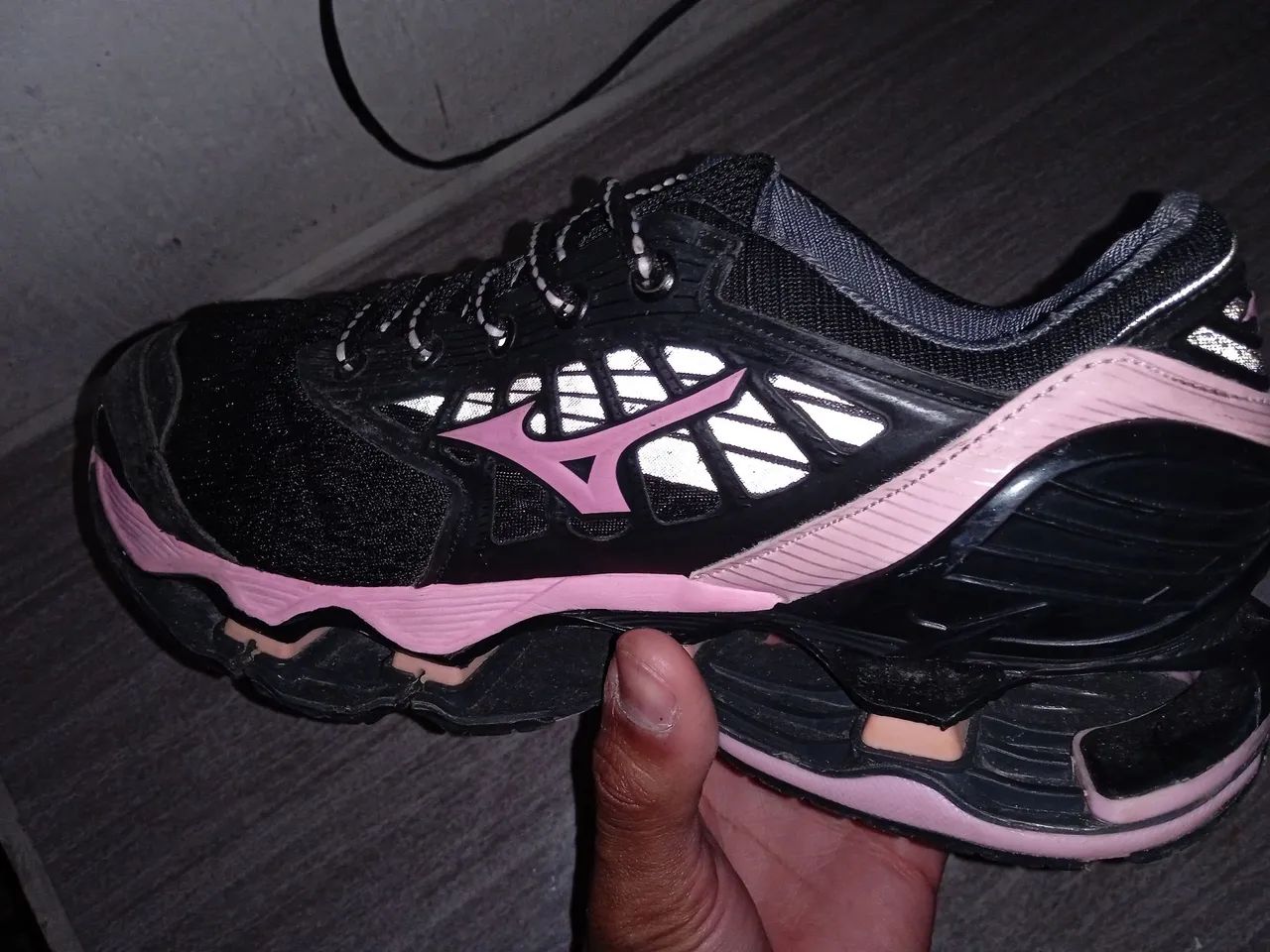 Tênis Mizuno pro 9 rosa e preto 36 - Foto 3