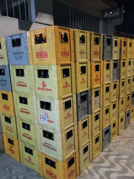 Caixas de Cerveja - Devassa, Heineken, Schincariol