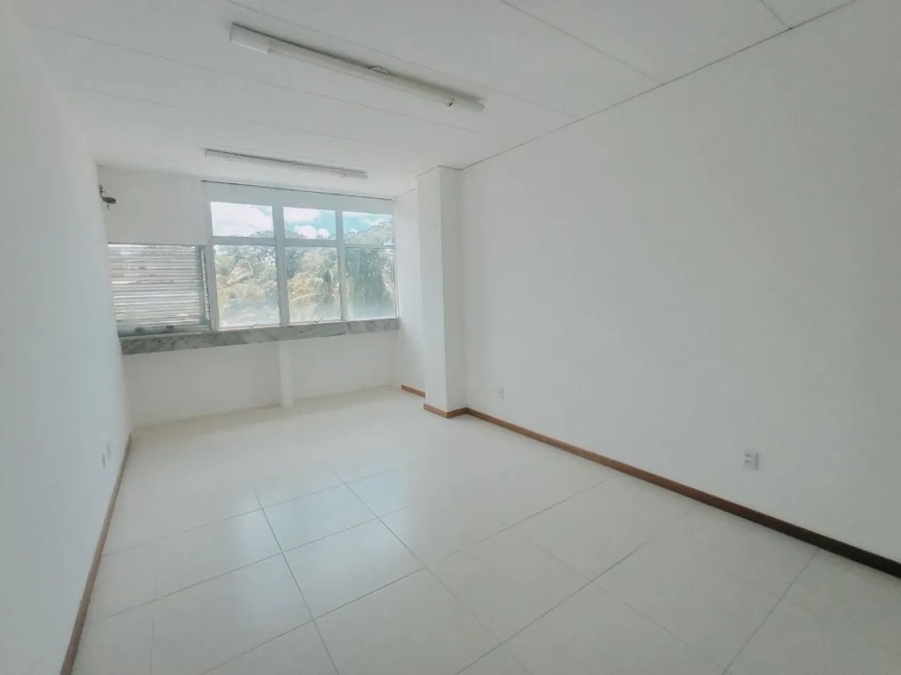 Sala para alugar, 35 m² por R$ 2.691,00/mês - Itaigara - Salvador/BA - Foto 11