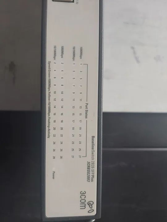 Switch 3Com Baseline 2928 SFP Plus 28 portas Gigabit 