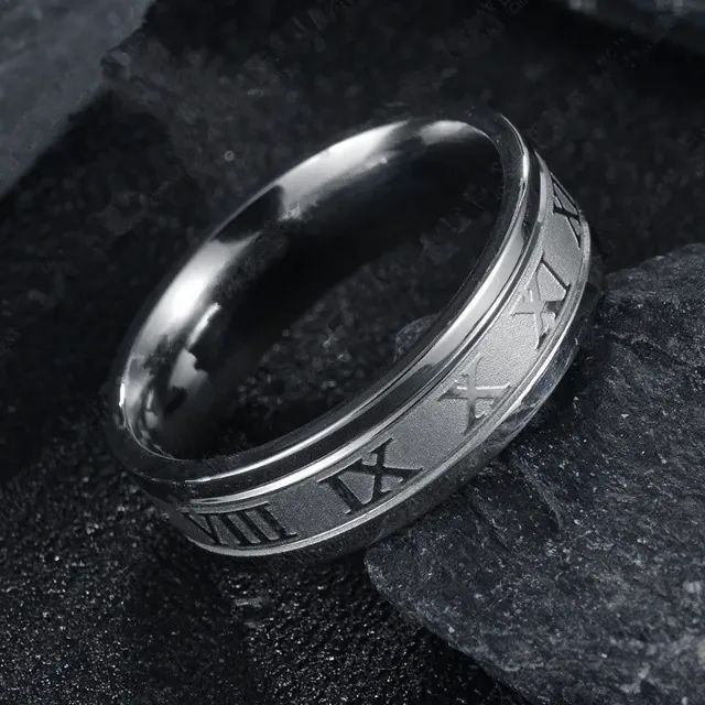 Anel Aliança Compromisso Prateado Números Romanos Aço Inox Casual 6mm - Foto 3