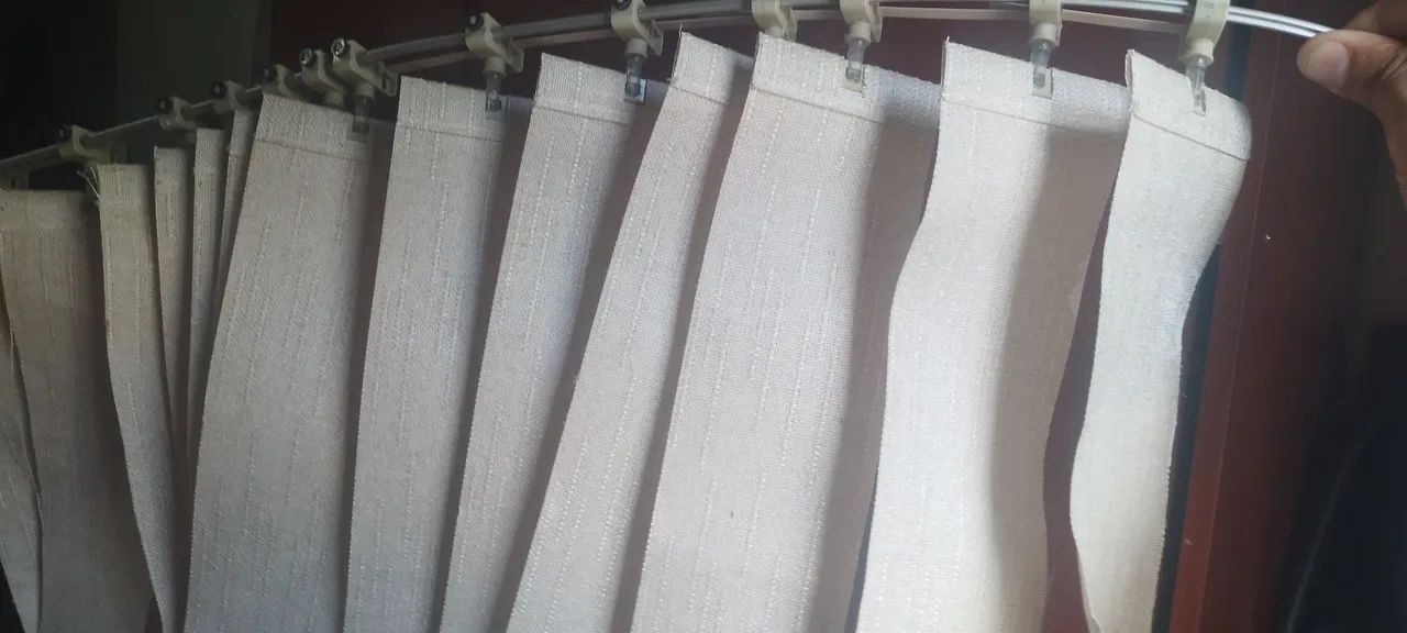Cortinas de tecido claras