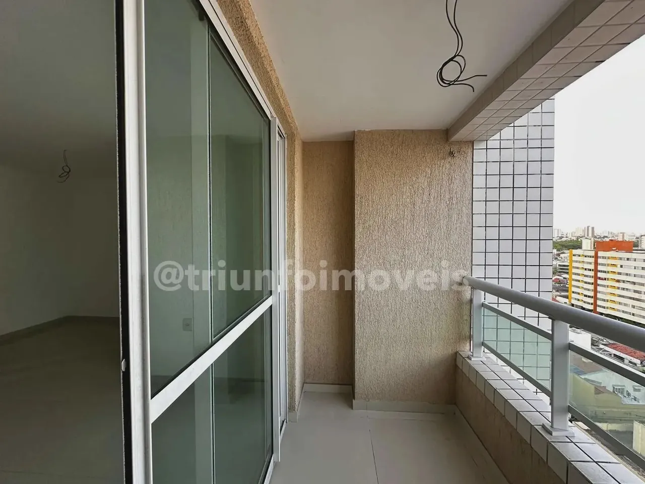 Apartamento a venda com 3 Suítes no Bairro de Fátima TR205306 FOR-TI8TB6