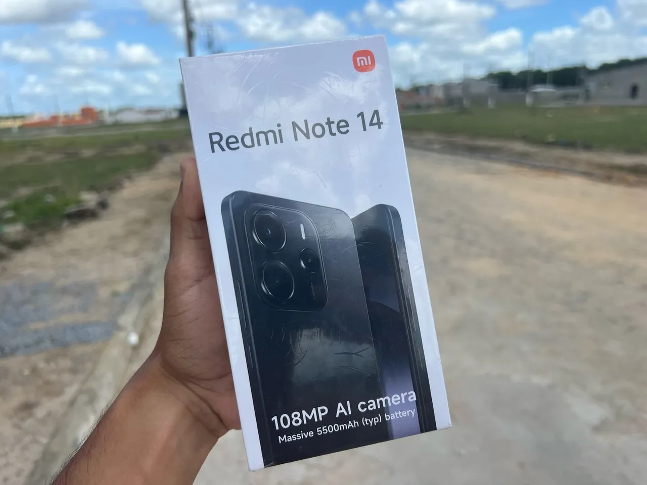 Xiaomi REDMI NOTE 14 256GB + 8GB RAM!! LACRADO!! PROMOÇÃO!!