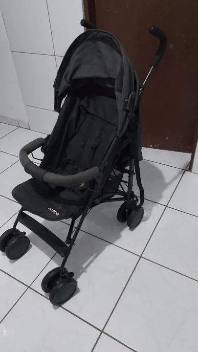 Carrinho de bebê cosco semi novo unissex  - Foto 4