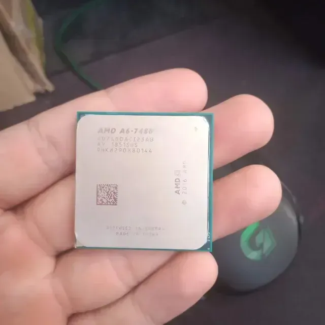 Processador Apu Amd A6-7480, Socket Fm2+ Ddr3.