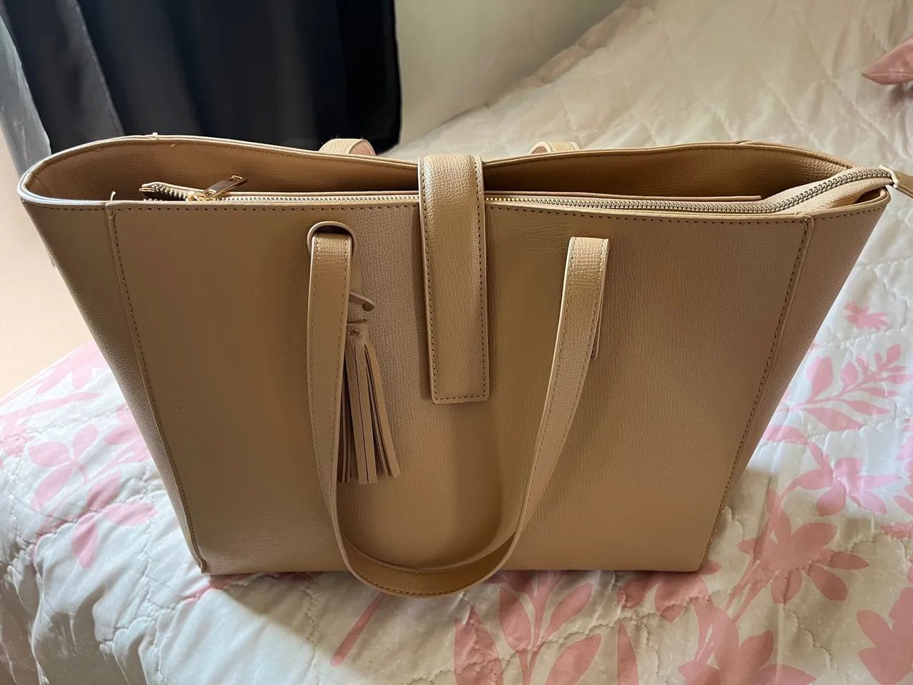 Bolsa de Ombro Bege marca da Renner