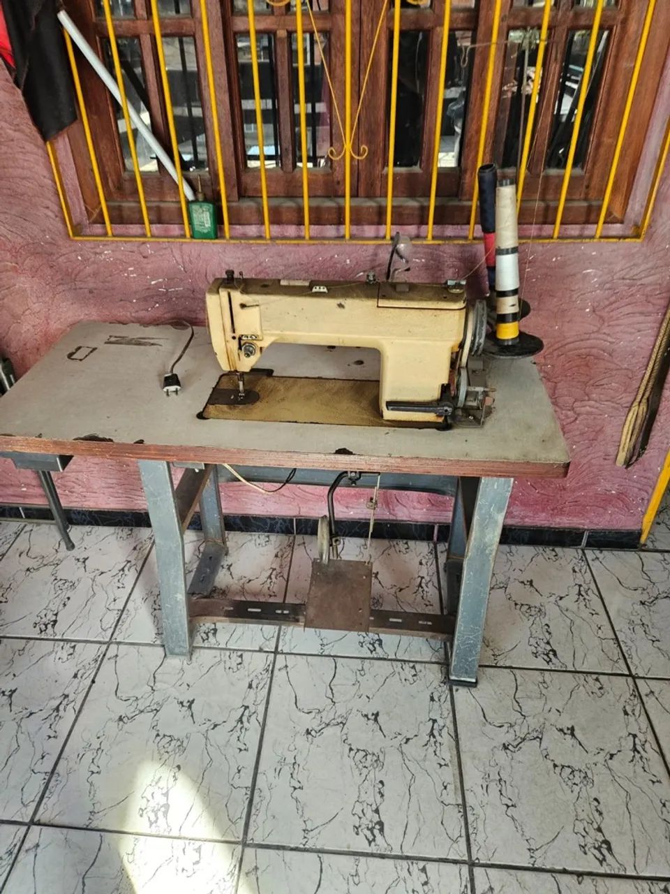 Máquina de Costura Reta - ALFA