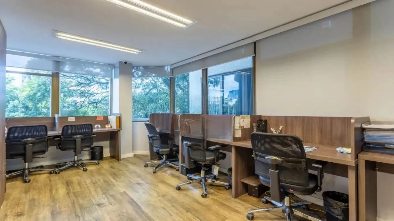 Conjunto Comercial em Santana