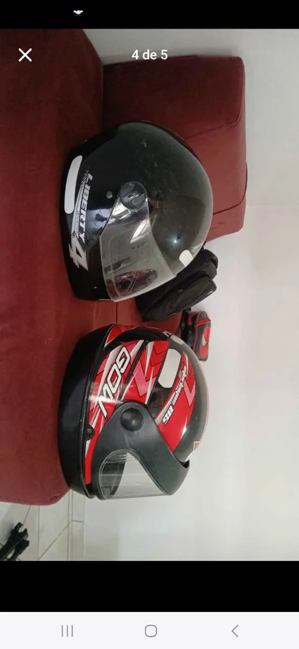 Vendo dois capacetes novinhos