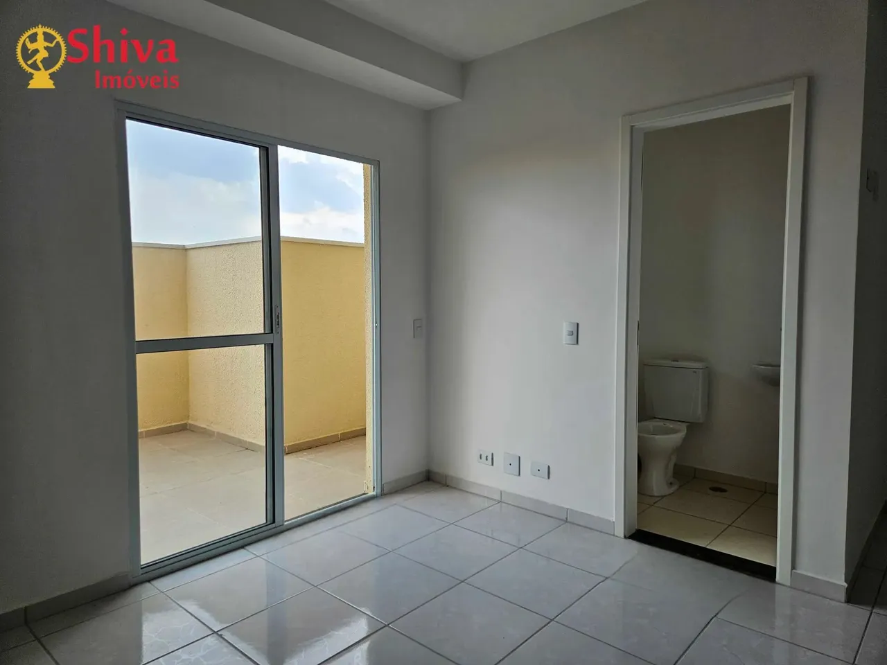 Apartamento Studio a 200 metros do Metrô Guilhermina esperança, Vila Granda