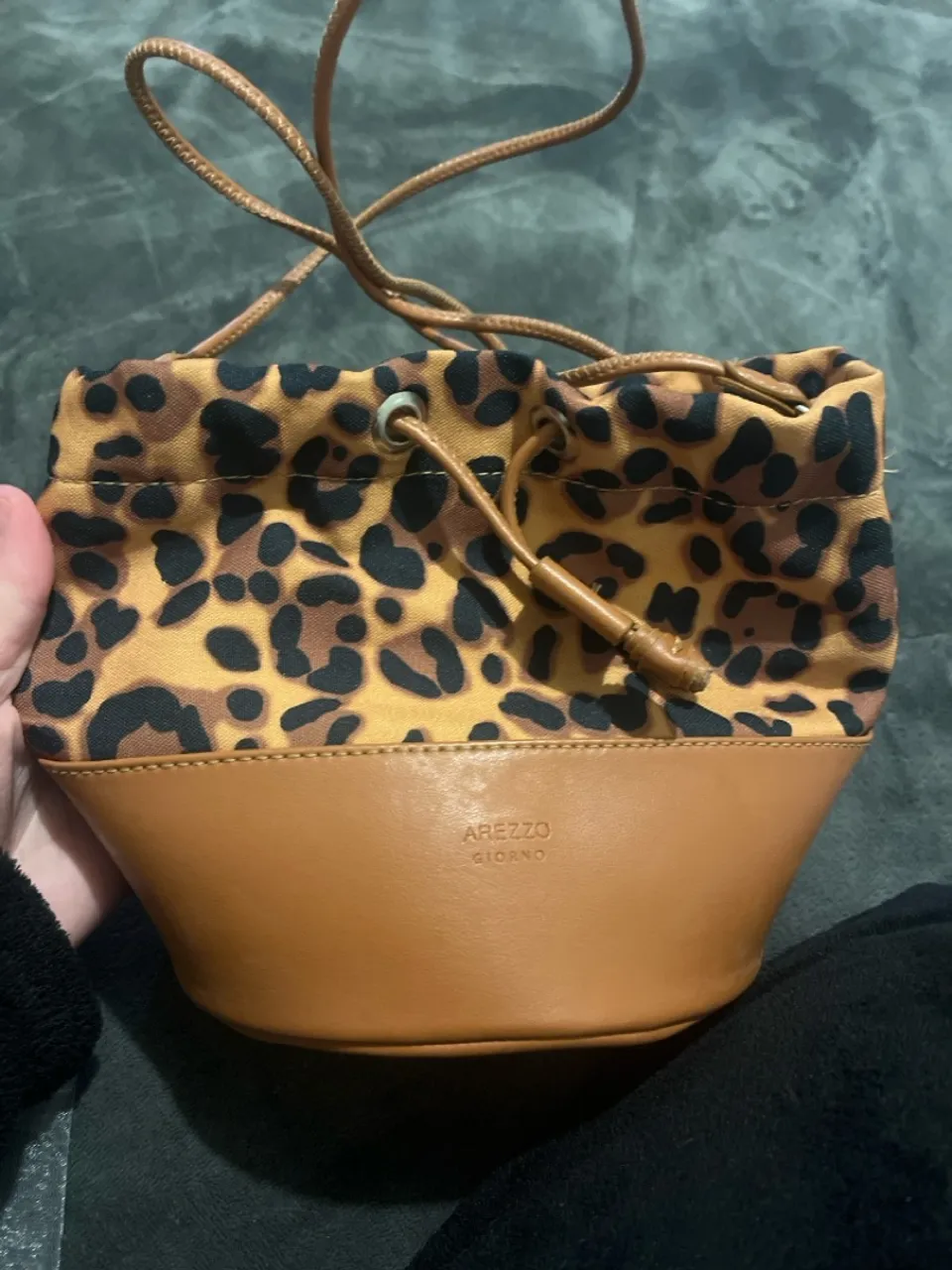 Bolsa Arezzo Giorno original Animal Print