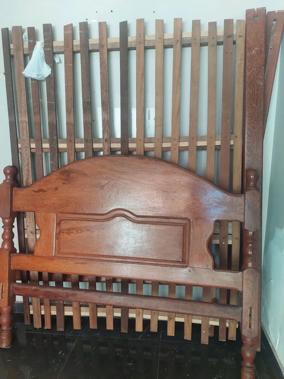 Cama de madeira maciça  - Foto 2