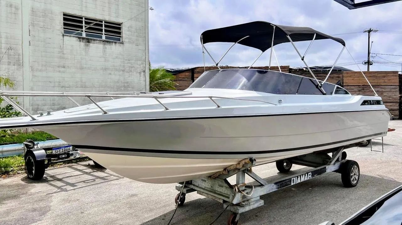 Lancha Tycoon 22 Pés Cabinada Motor Mercruiser V8 Impecável  - Foto 4