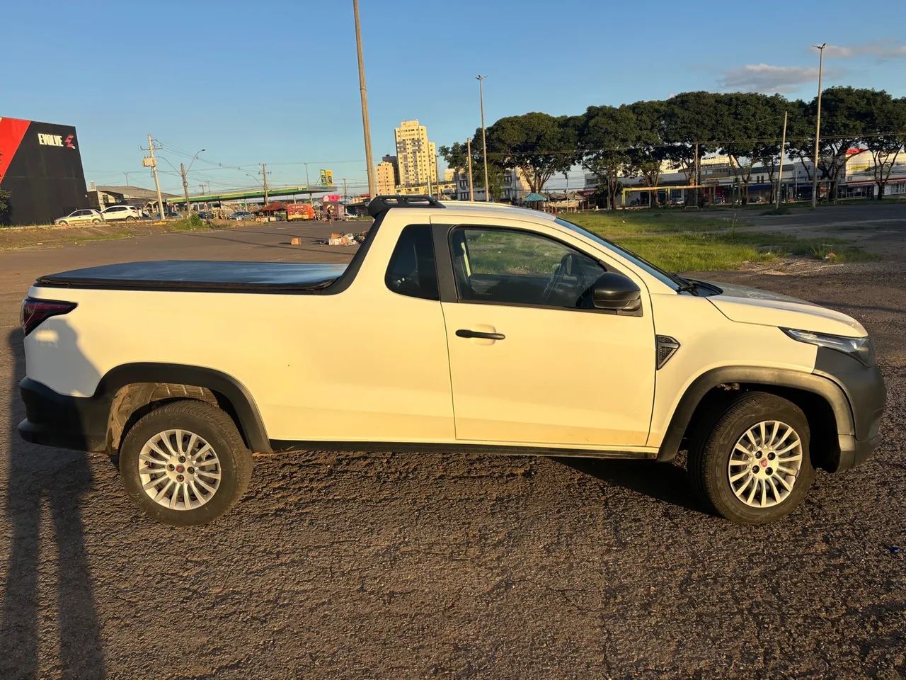 Vendo Onix Plus - Foto 5