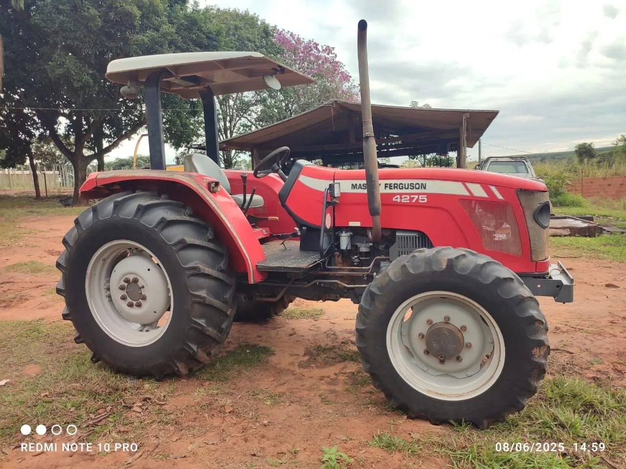 Trator Massey Ferguson 4275