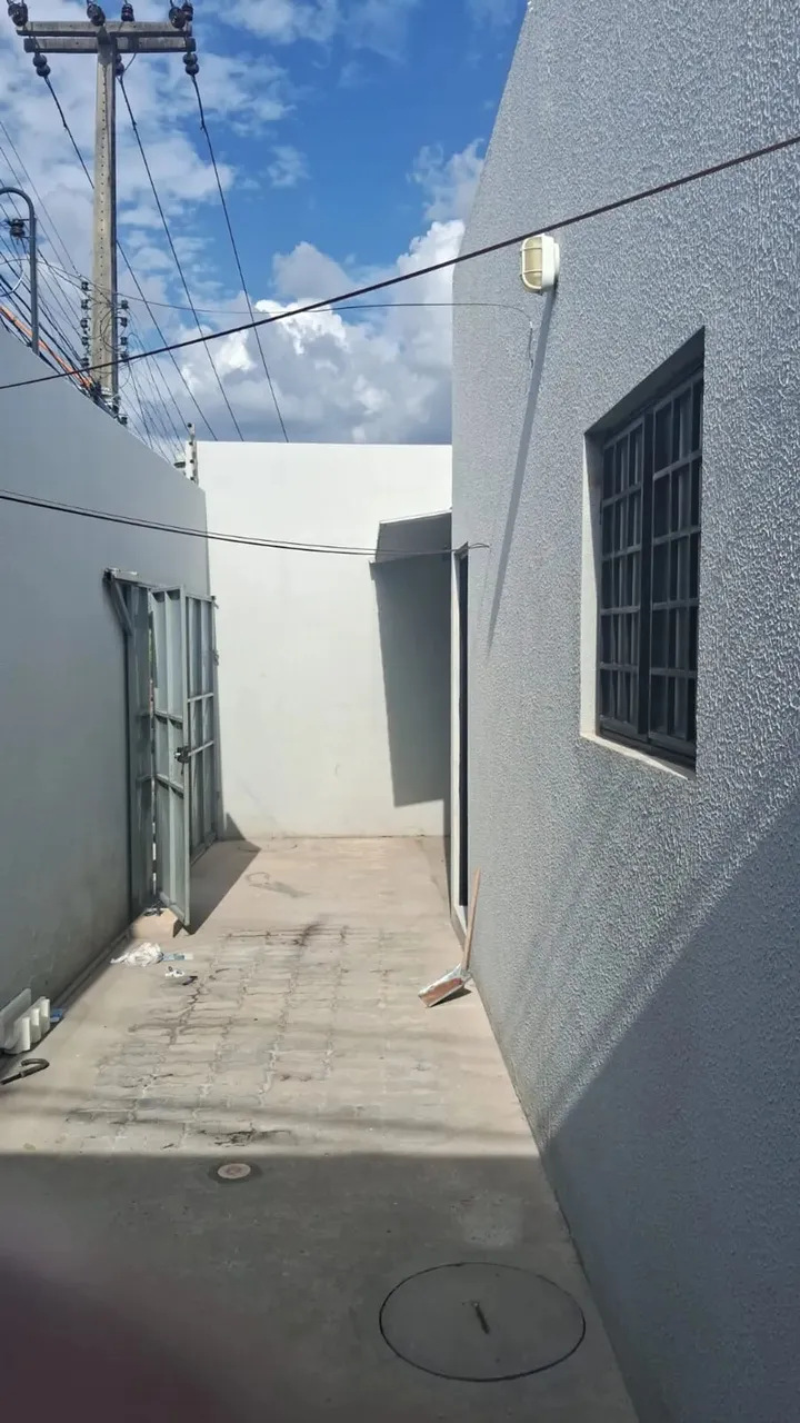 direto c/dono-casa de pavimento-prox shop rio poty-3 quartos-sala-cozinha-1800