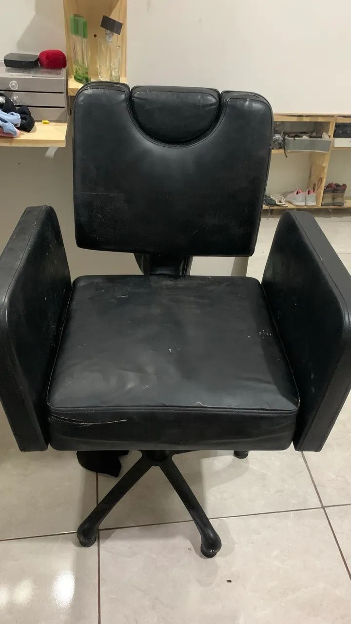 Barber Chair