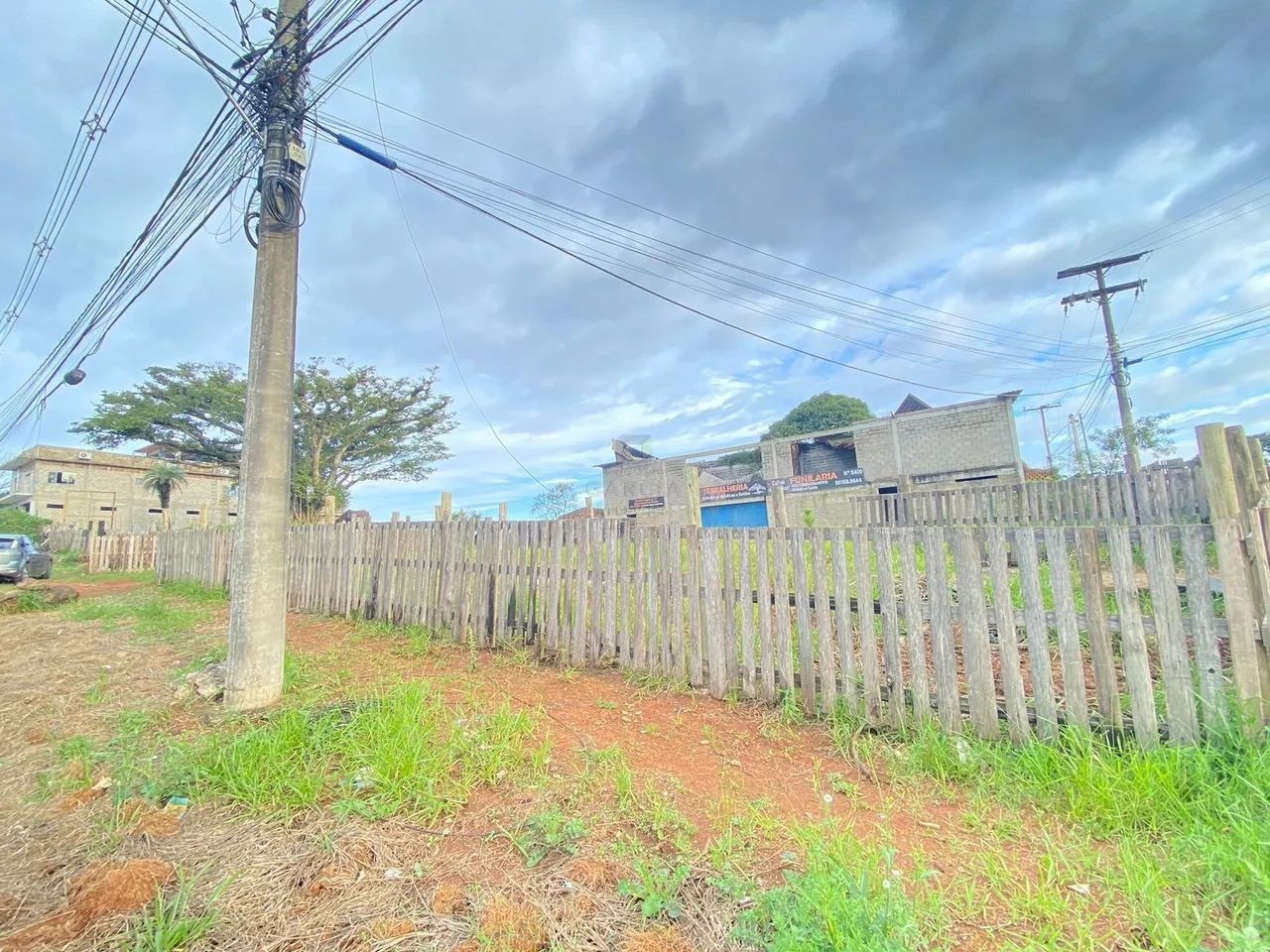Terreno para locação no bairro Vila Augusta em Porto Alegre. - Foto 2