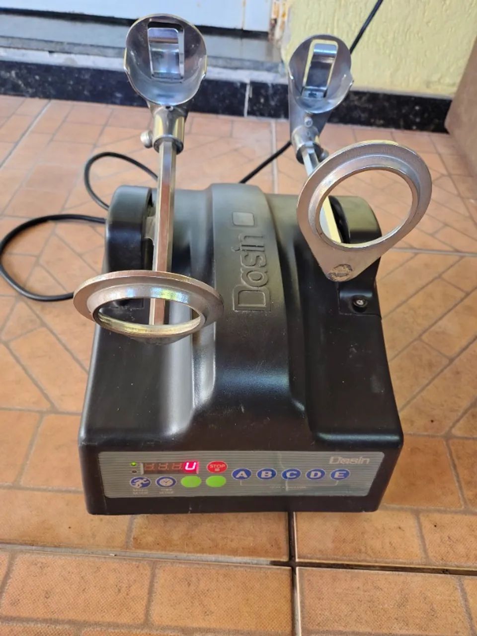Máquina Agitadora Horizontal DASIN SK300