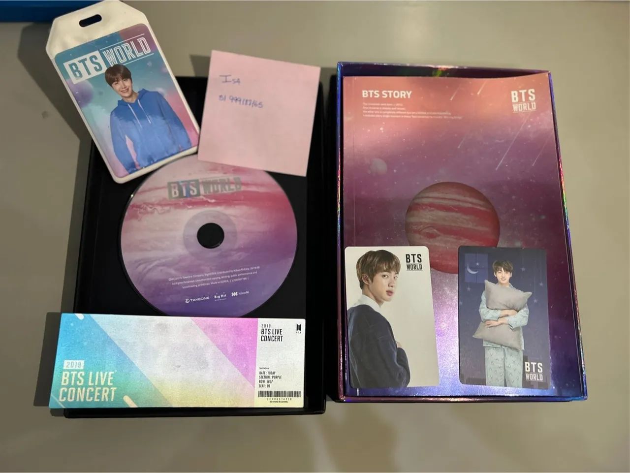 Álbum BTS WORLD Completo - Hobbies e coleções - Centro, Canoas