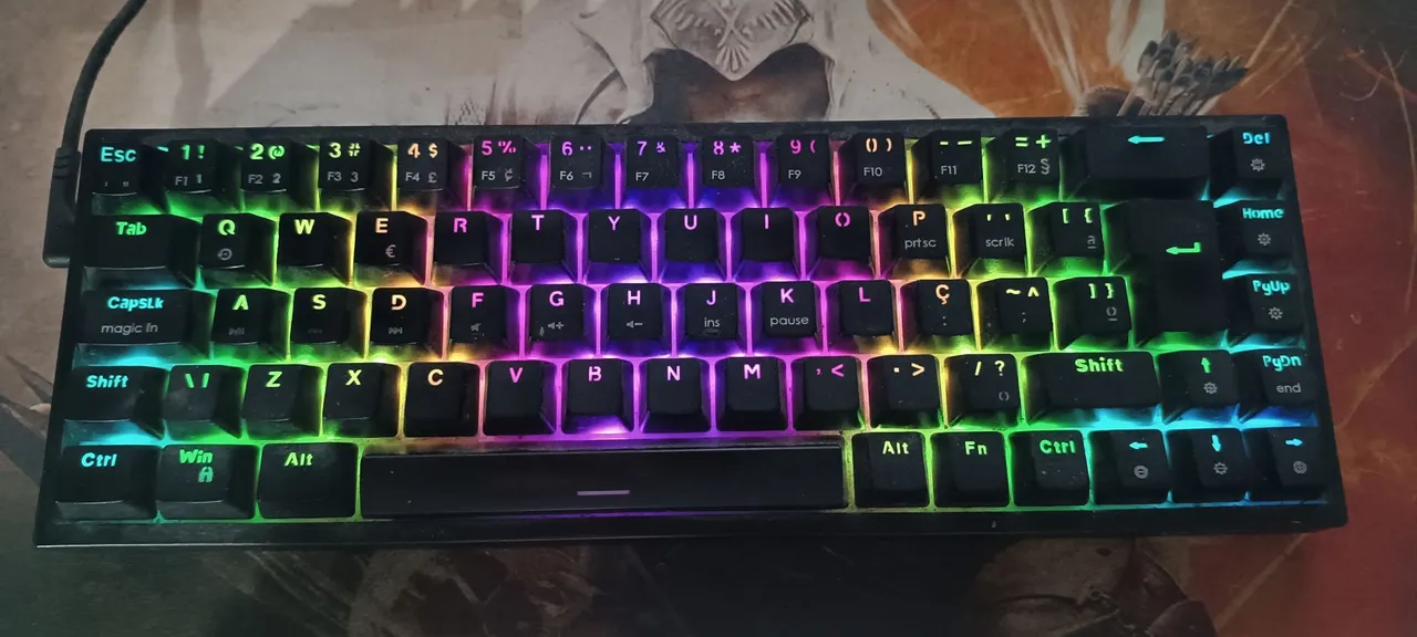 Teclado Mecânico Gamer RGB Husky