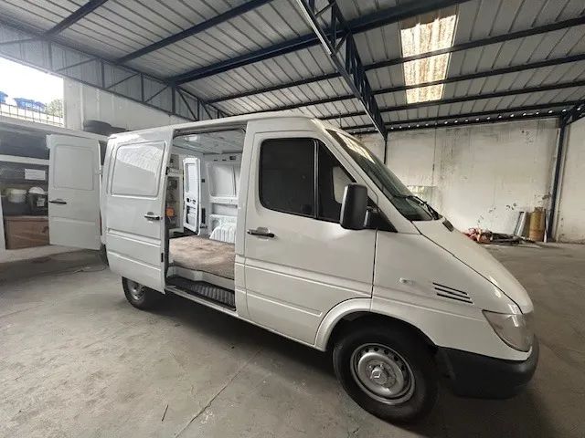 Mercedes-Benz Sprinter 311 Furgão Curto 2.2 Dies 2010
