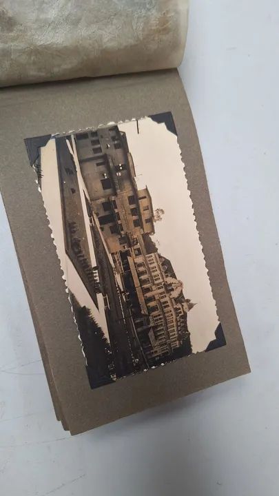 Álbum de fotos antigo todas preto e branco  - Foto 6