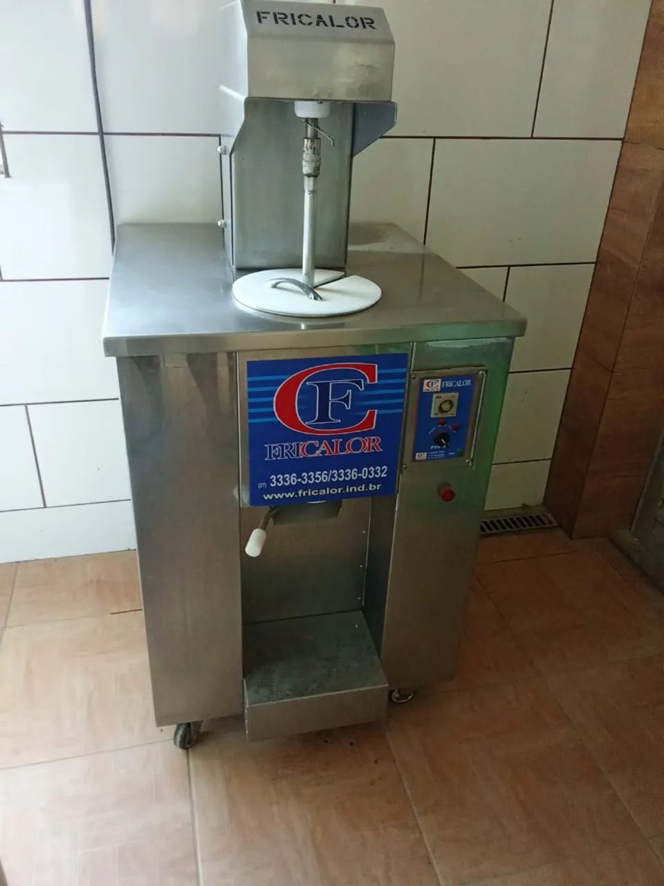 Máquina de fazer sorvete - Foto 2