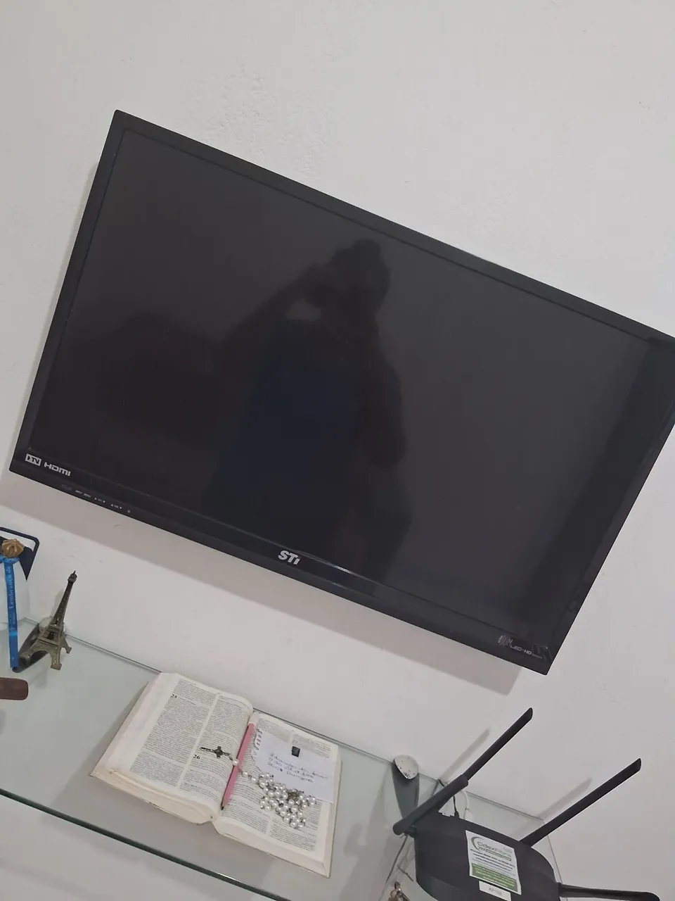 TV STI 32 polegadas NÃO ESTÁ LIGANDO