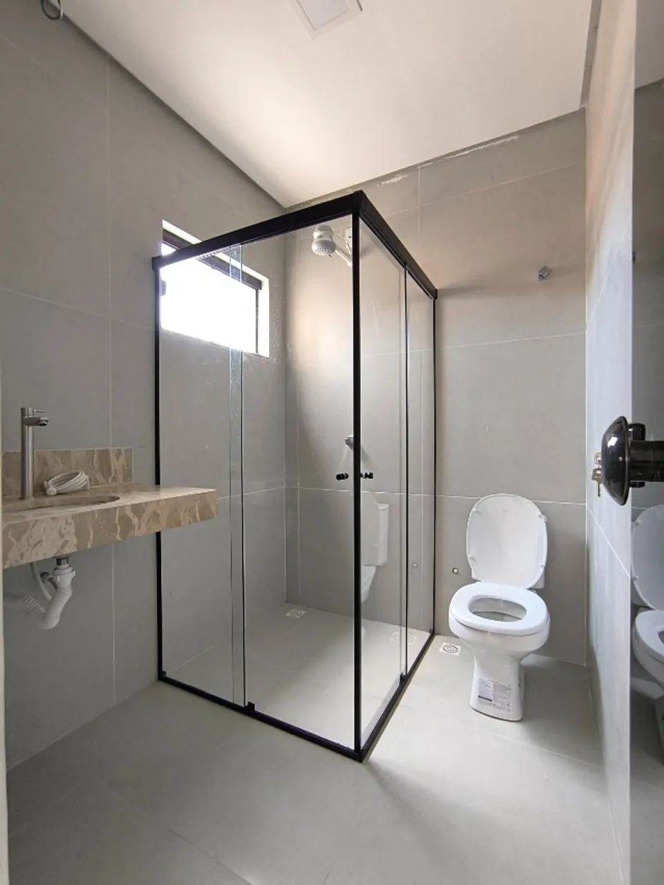 Alugo apto todo mobiliado na 1006 sul (primeiro morador) 2/4 com suite - Foto 2