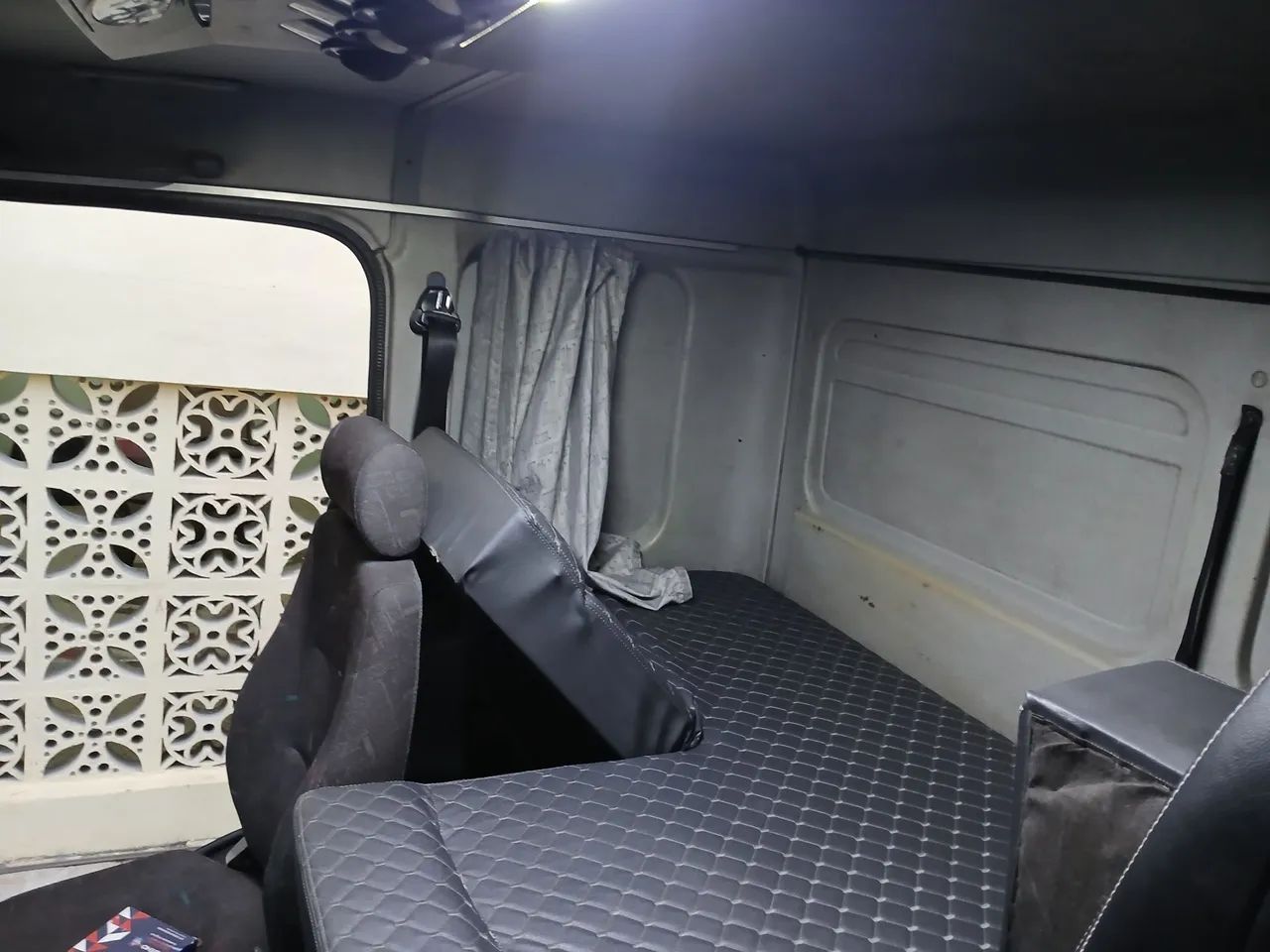 CAMINHÃO MB 2544 6x2 - Foto 7