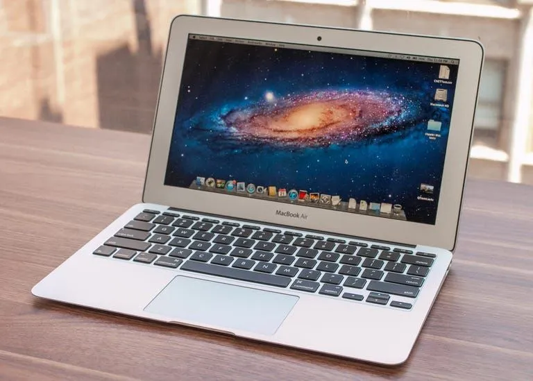 MacBook Air 11 Core i5 Lindo Perfeito Estado