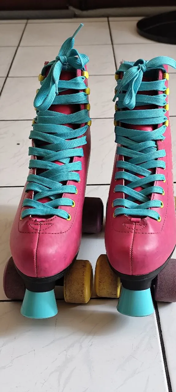Patins Roller Derby Rosa
