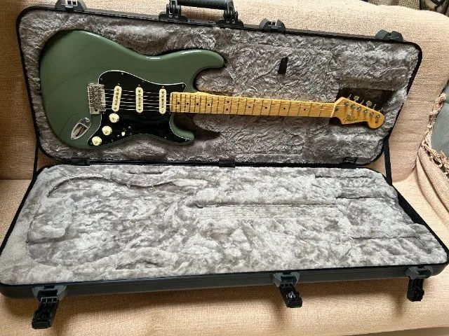 Fender American Professional Stratocaster 2017 - Foto 2