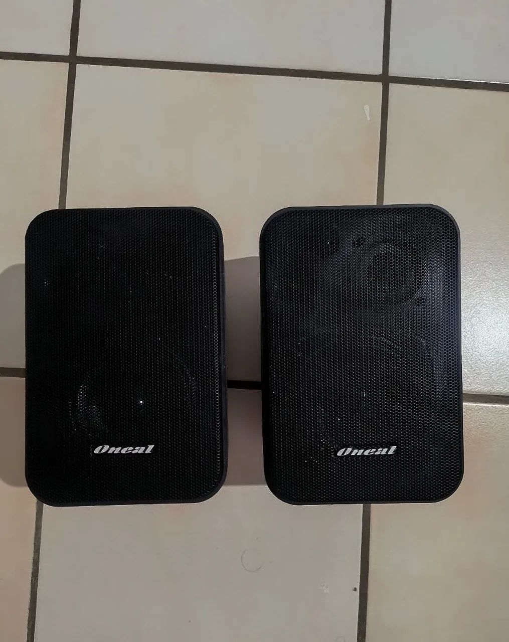Caixas de som Oneal