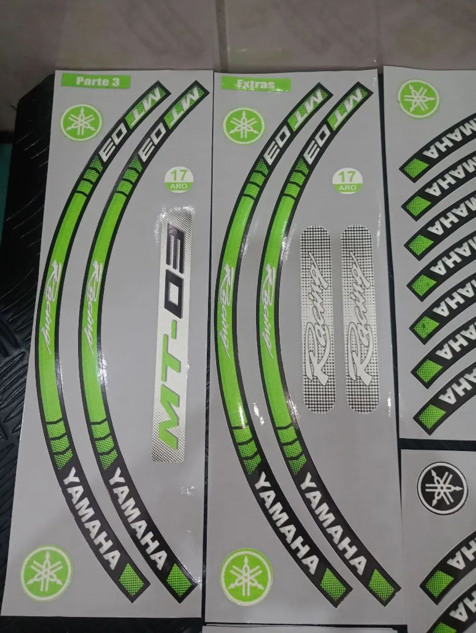 Friso + interno adesivos refletivos moto Yamaha MT 03 - Foto 5
