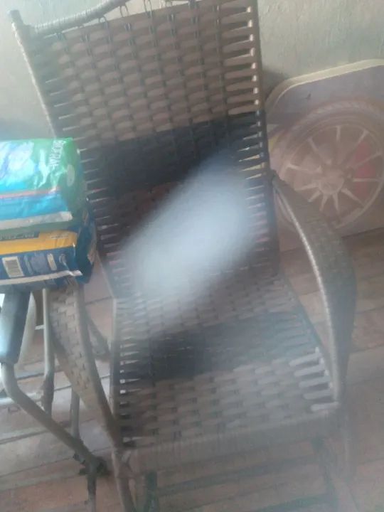 Poltrona de fibra sintética para área externa