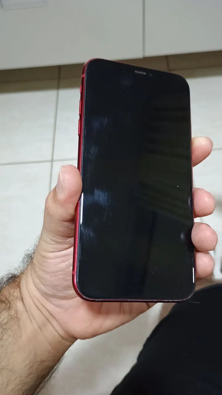 iPhone 11 64GB Red - Foto 5
