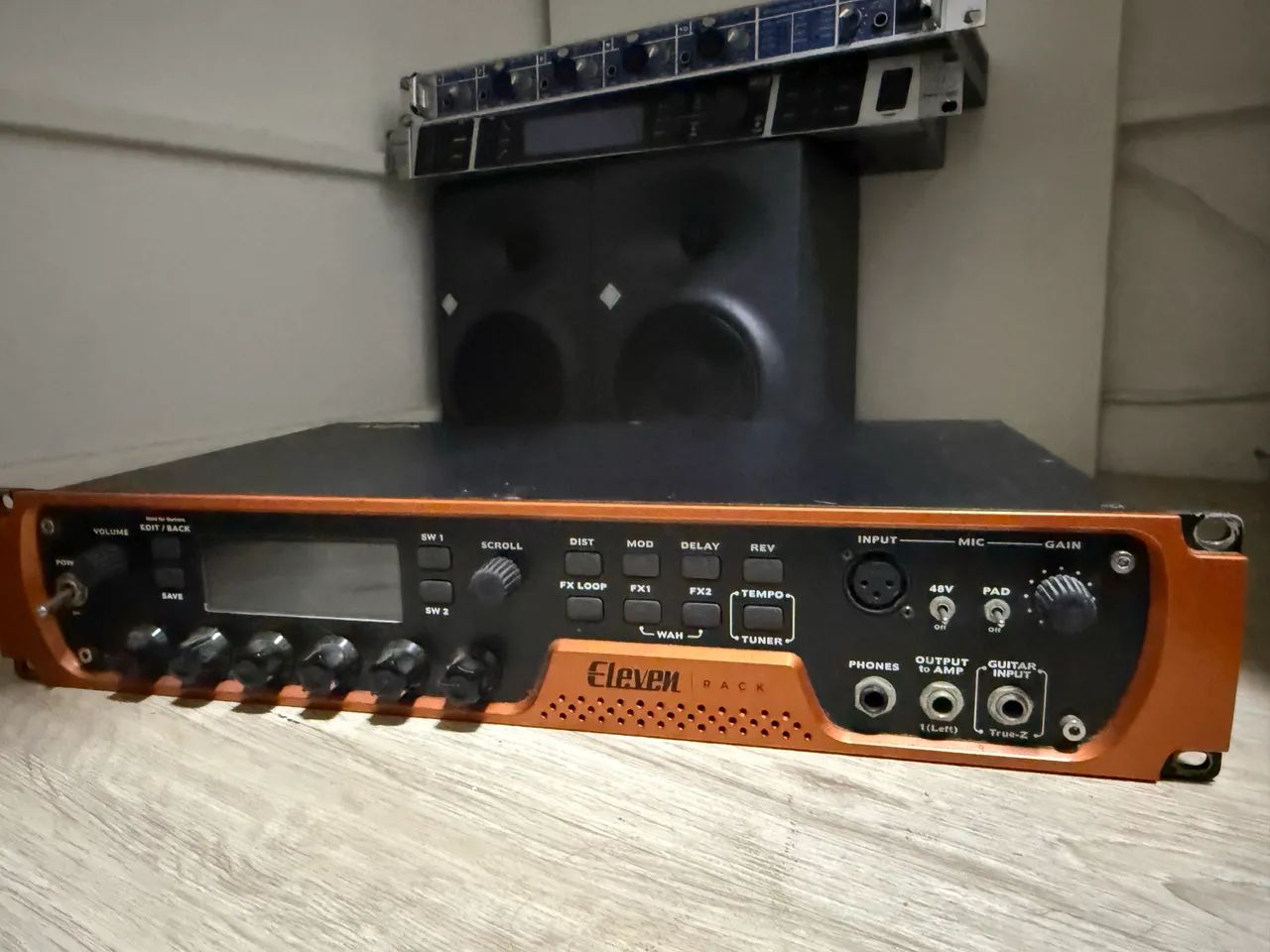 ギター Avid Eleven Rack Processador Eleven Rack Preto/Laranja - Para Guitarra e Gravação