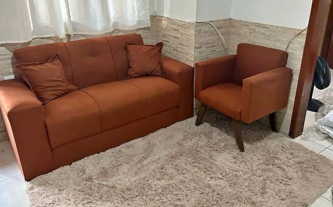 Sofá 3 lugares + 1 Poltrona - Conforto e Estilo para sua Sala! - Foto 3