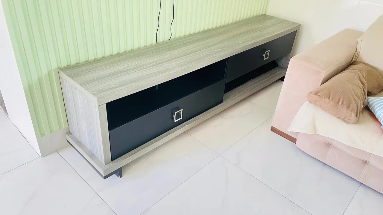 Rack Moderno com Gavetas