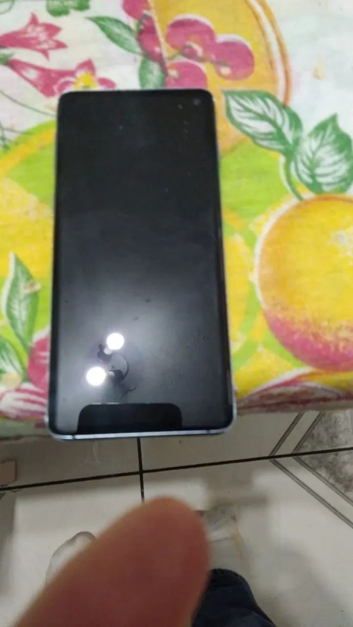 Sansung s10 desligou e n liga tela original intacta  - Foto 2