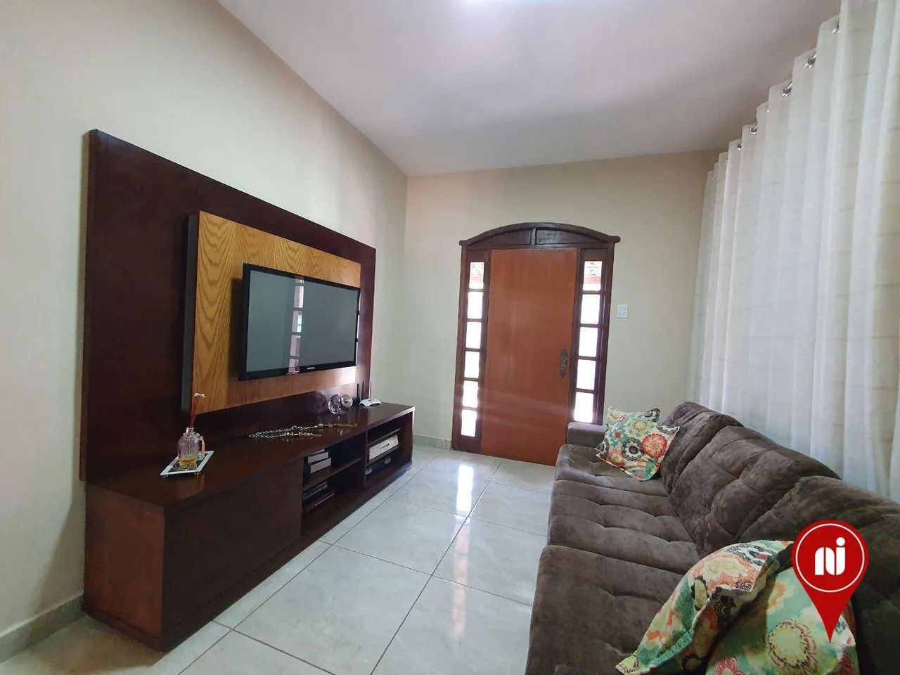 Casa com 3 dormitórios à venda, 260 m² por R$ 650.000,00 - Bom Jardim - Mário Campos/MG - Foto 3