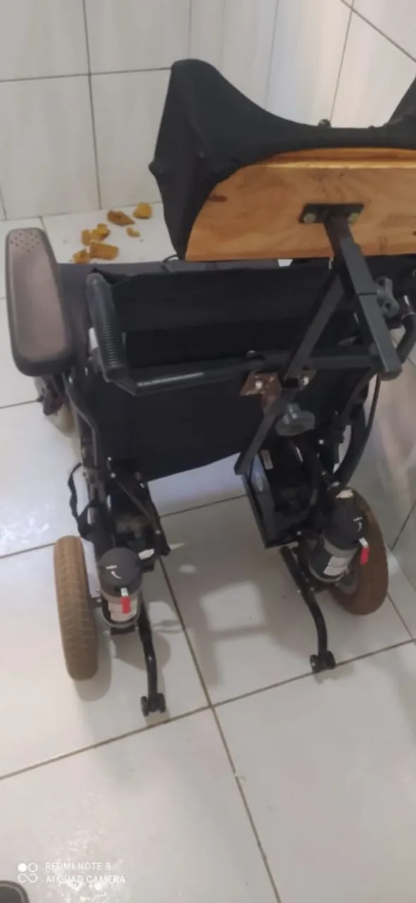 Cadeira de Rodas Elétrica - Mobilidade com Conforto