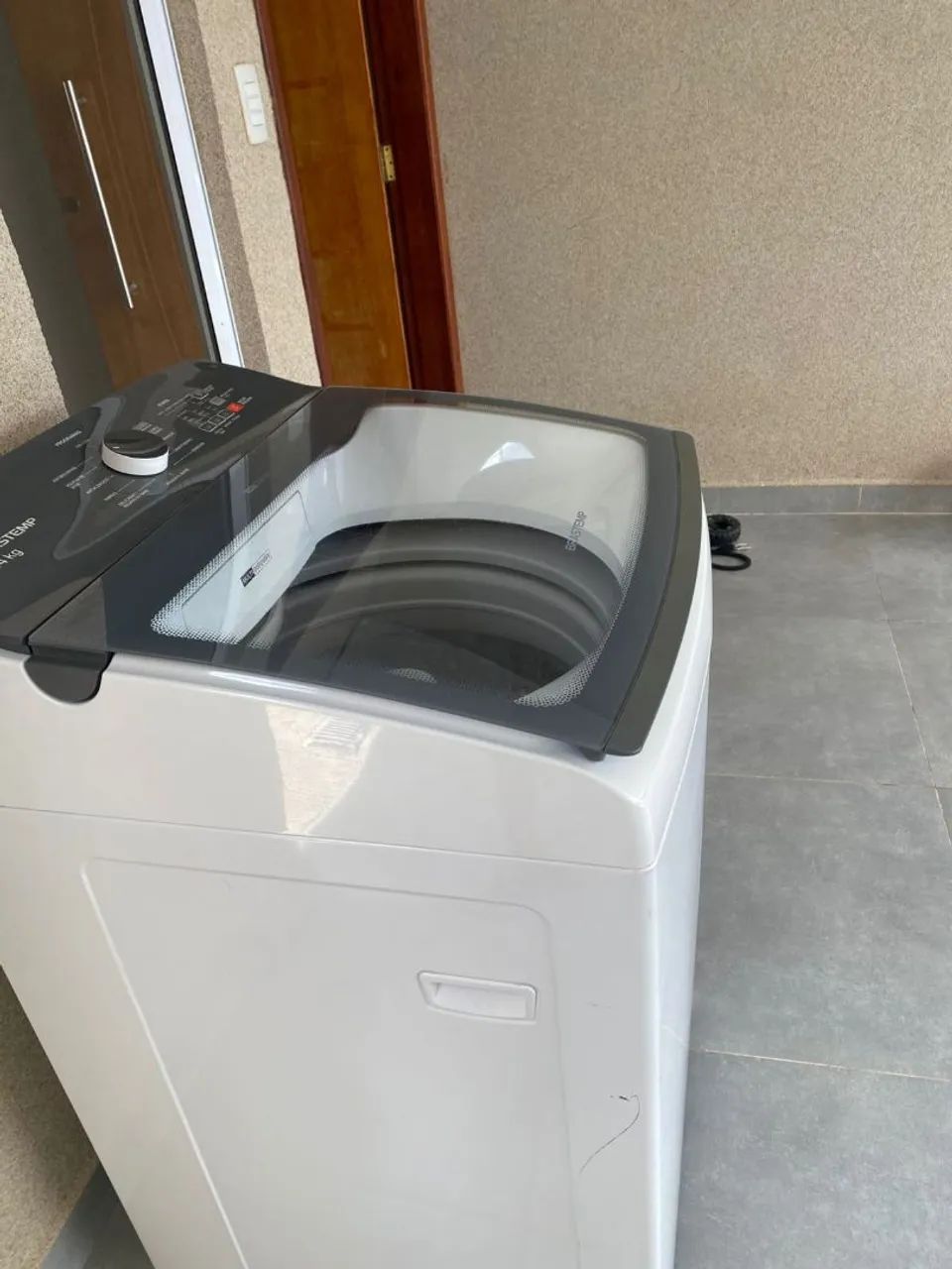 Maquina de lavar 14 kilos Brastemp 3 anos de uso - Foto 2
